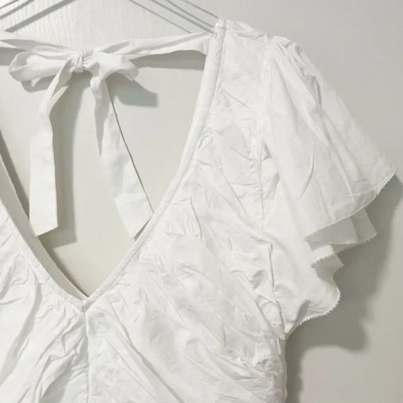 LOVE THE LABEL Ruffled Tiered Mini Dress Sz‎ Medium White V Neck Cotton Regency - Picture 4 of 7
